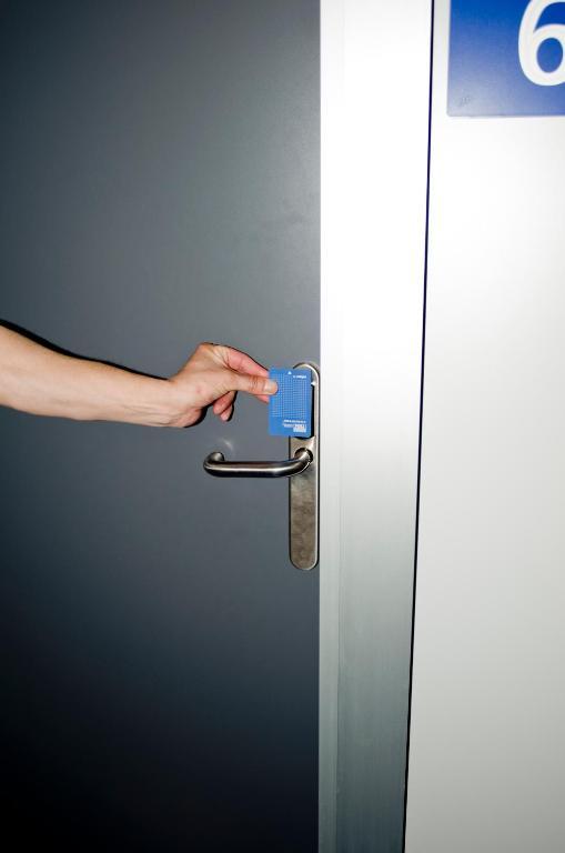 Bbk Bilbao Good Hostel Εξωτερικό φωτογραφία